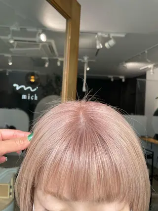 ミディアム 岸川 恭子のヘアスタイル