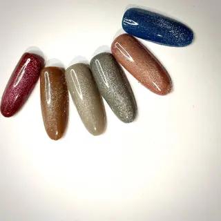 ネイル Gemini. 【ジェミニ】のネイルデザイン