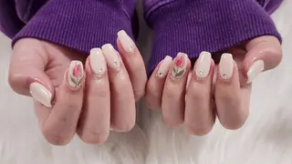 ネイル T's nailのネイルデザイン