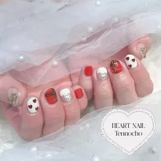 ネイル はあとねいる天王町店所属・HARUKA 🐼のネイルデザイン