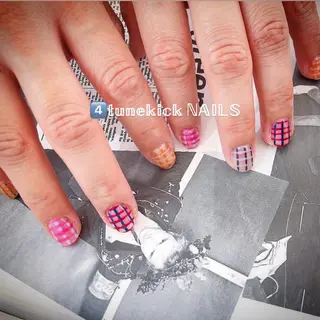 ネイル 4tunekick NAILS(フォーチュンキックネイルズ)所属・光森 淳子のネイルデザイン