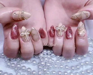 ネイル She   Nail所属・ISA_ BELLAのネイルデザイン