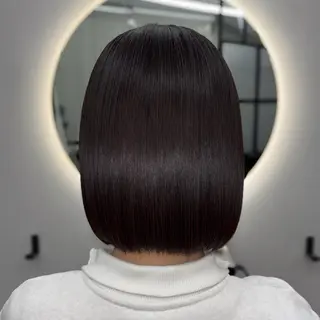 ミディアム Ren. 🦋デザインカラーのヘアスタイル