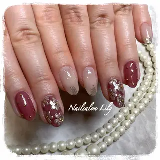 ネイル Nailsalon Lilyのネイルデザイン