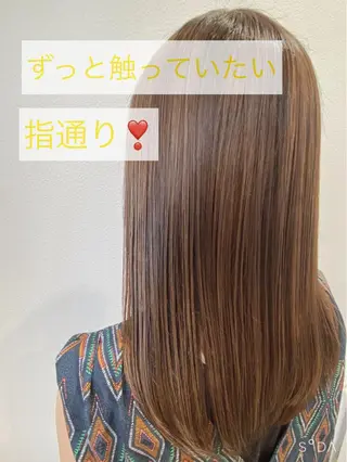 セミロング 髪質改善/透感カラー 山下輝人のヘアスタイル