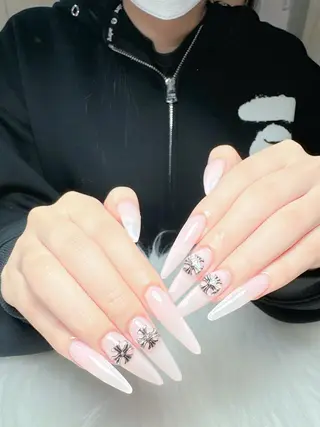 ネイル MiKi Nai池袋 長さだし得意のネイルデザイン