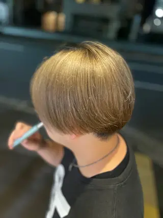 ショート カラー メンズ wakana／ カット／ハイライトのヘアスタイル