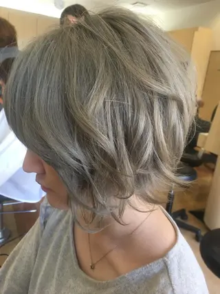 ショート カラー 牛島 久美子のマツエク・マツパデザイン