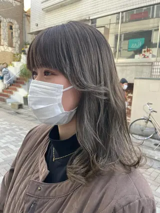 ミディアム カラー 🪞透けhair 🪞honokaのヘアスタイル