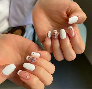 ネイル 🍑 momo_nailのネイルデザイン