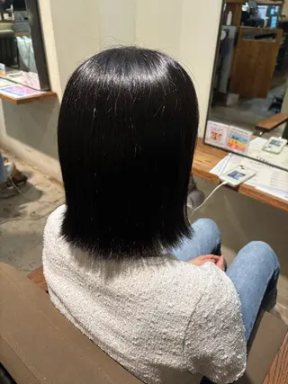 ショート カラー 深江 心咲のヘアスタイル