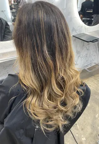 ロング カラー Austin所属・韓国×網紅ヘア 🤍りん🤍のヘアスタイル