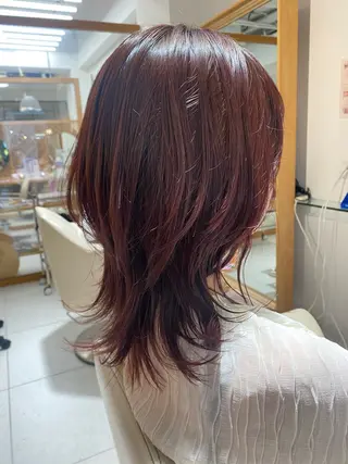 セミロング カラー 安永 涼のヘアスタイル