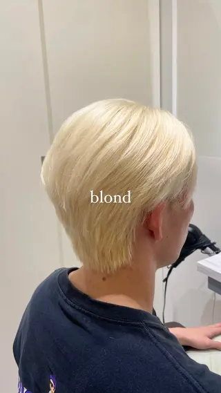 カラー メンズ フェザーパーマ/ スペインカールのヘアスタイル