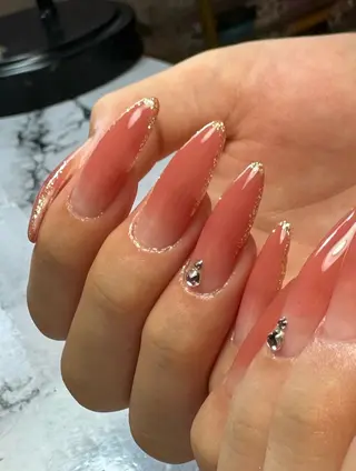 ネイル 新山 聖のネイルデザイン