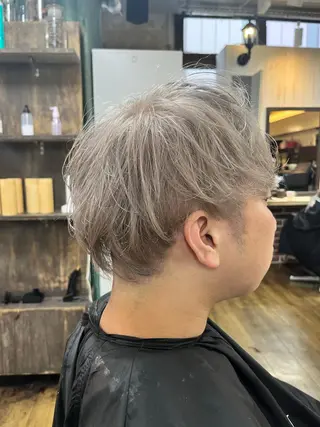 ショート カルラ　蒲田店所属・大久保寿高✨ なりたい色を叶える✨のヘアスタイル