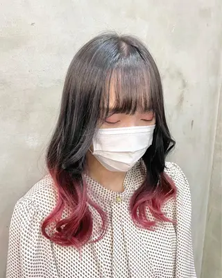 ロング カラー ヘアアレンジ 【ピンク/韓国ヘア/ ヘアセット】亜海のヘアスタイル