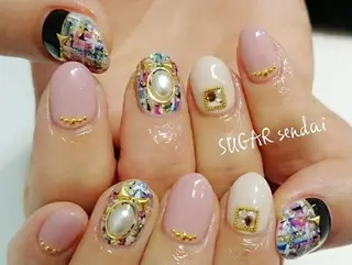 ネイル 鈴木 ゆかりのネイルデザイン