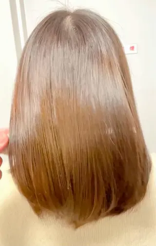 セミロング カラー SALOWIN梅田　　サロウィン所属・縮毛•酸性矯正特化/ 美髪•髪質改善/KJのヘアスタイル