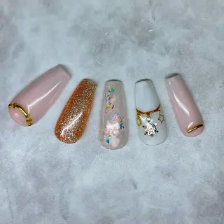 ネイル nail Eclat所属・志賀野 美喜のネイルデザイン