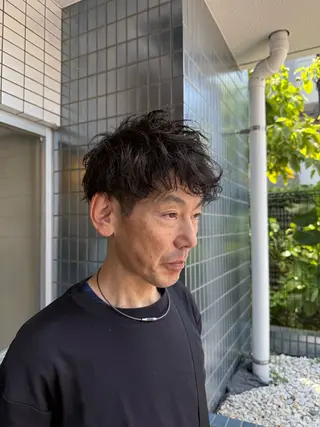 パーマ メンズ 髙橋 翔一のヘアスタイル