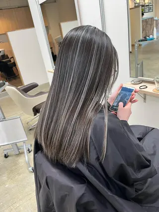 ロング Tsuyoki .のヘアスタイル