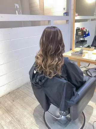 ロング カラー 鈴木 悠平のヘアスタイル