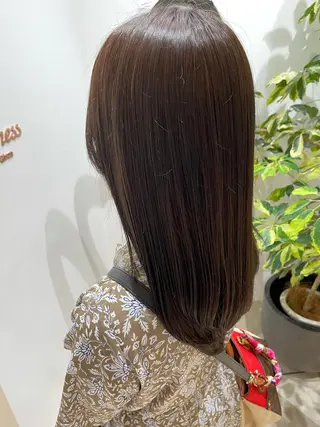 ロング 蜂須賀🐝縮毛矯正 ストレートパーマのヘアスタイル