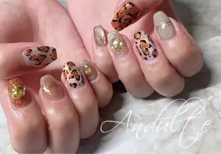 ネイル andulte MAIのネイルデザイン