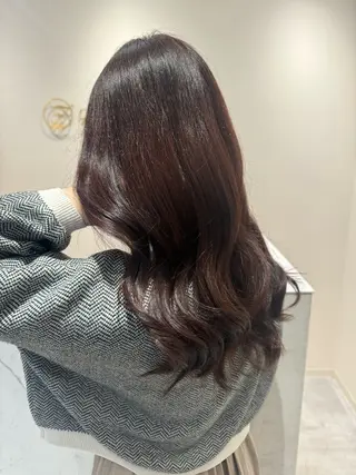 セミロング 透明感のあるモテ艶髪 🫧AYAKAのヘアスタイル