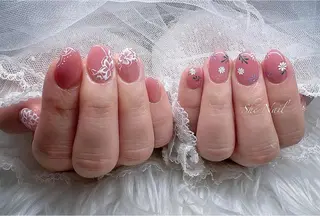 ネイル She   Nail所属・ISA_ BELLAのネイルデザイン