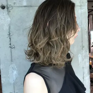 ミディアム カラー Nero✂︎ officialのヘアスタイル