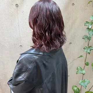 ミディアム パーマ 大橋 芽衣のヘアスタイル