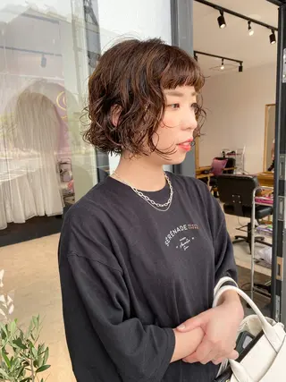 ショート パーマ 藤井 貴美子のヘアスタイル