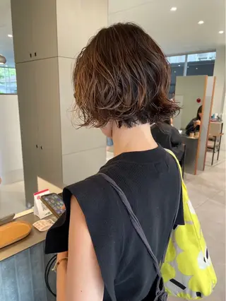 ショート 💡レイヤーカット/ グレージュ松本隼人のヘアスタイル