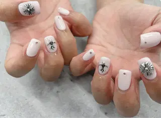 ネイル Nail Salon agré所属・agré ネイルサロン　アグレのネイルデザイン