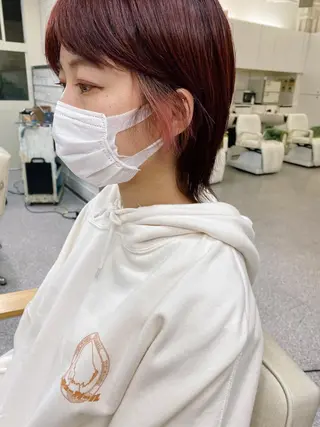 ショート カラー ヘアアレンジ レイヤーウルフ エクステ磯部のヘアスタイル