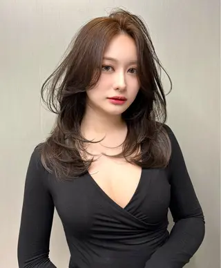 セミロング カラー 堤 翔平のヘアスタイル