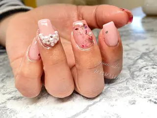 ネイル private salon TOMOMINAILs所属・TOMOMI NAILsのネイルデザイン