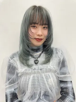 ミディアム カラー ひなた 艶カラー/渋谷のヘアスタイル