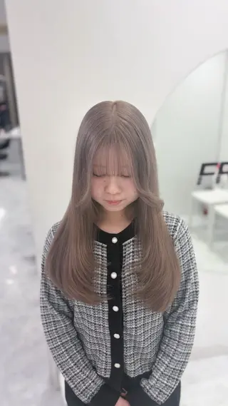 ロング カラー ヘアアレンジ 盛れ韓国ハイトーン 🎀Himari🎀のヘアスタイル