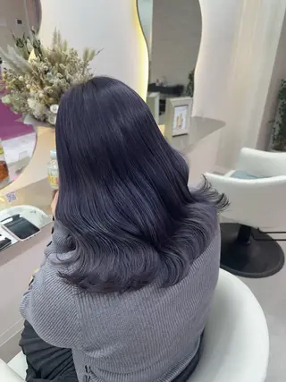 ミディアム カラー Rio🎀 カラー/顔周りカットのヘアスタイル