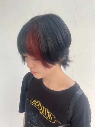 ショート カラー デザインカラー/ オダセイナのヘアスタイル