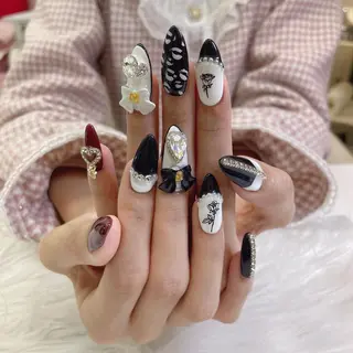 ネイル 🦋ネイルサロン ブラン🌈ゆりのネイルデザイン