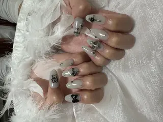 ネイル Diamond NAIL💝のネイルデザイン
