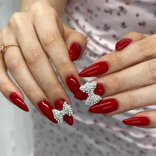 ネイル Nailist Amiのネイルデザイン