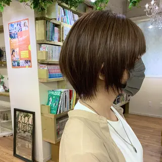ショート カラー 🌱小顔魅せカット 透明感カラー/泉綺のヘアスタイル