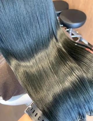 秋山 和己のヘアスタイル