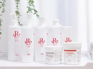 メンズ ハーブピーリング /毛穴ケア/脱毛/韓国ツヤ肌専門店【HARU.】所属・韓国ツヤ肌ピーリング ハーブ脱毛HARU.のエステ・リラクイメージ