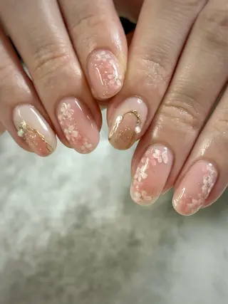 ネイル FIORITURA Maikoのネイルデザイン